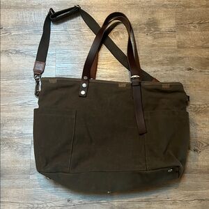 Free People We The Free Preston Canvas Bag! Olive tote crossbody!